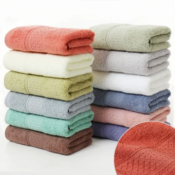 Thick Cotton Super Absorbent Large Bath Towel - Image 4